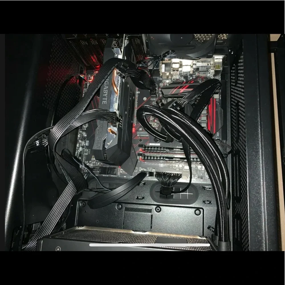 Gygabyte GeForce GTX 1660 TI OC 6G GDDR6 Video Card (GV-N166TOC-6GD)